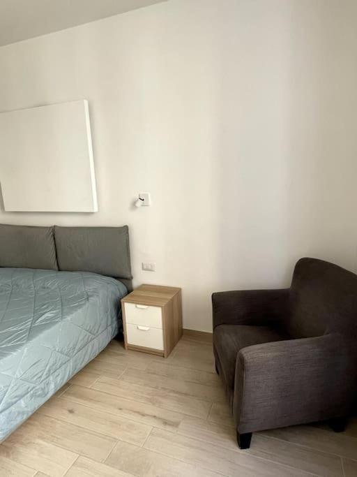 Domus Art Suites Merulana Rom Exterior foto